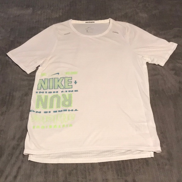 Nike Dri-Fit Running shirt - Picture 1 of 7